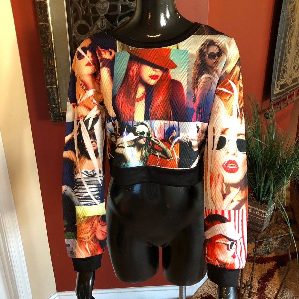Topia Quilted Crop Top - Size M